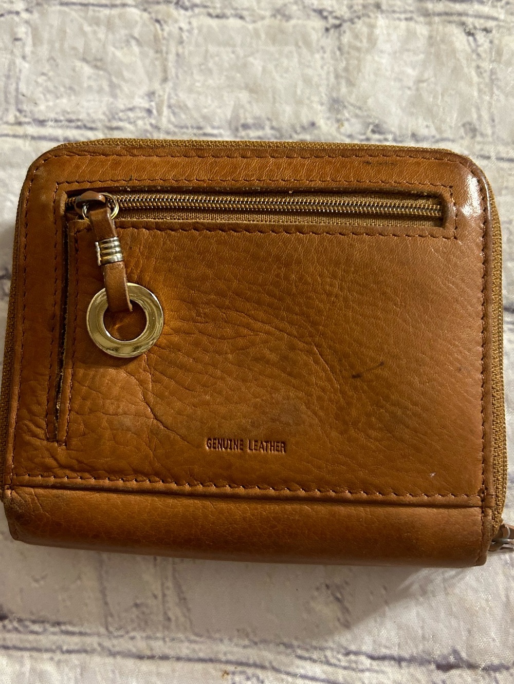 MARGOT NEW YORK GENUINE LEATHER CARMEL/TAN COLOR CHUNKY STYLE ZIP AROUND WALLET